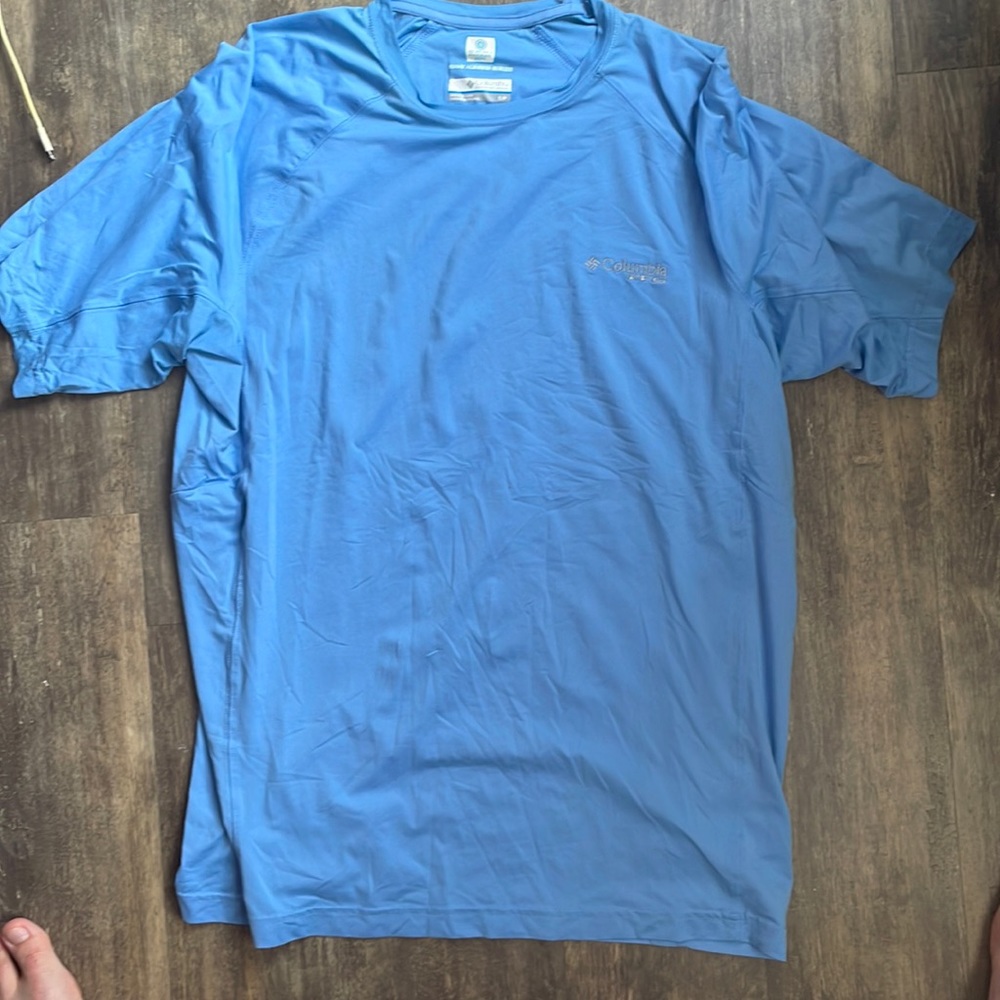 Columbia PFG Omni freeze shirt